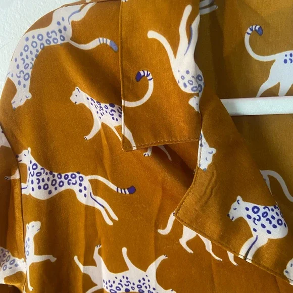 BP Tiger Print Satin Button Up Blouse - Picture 5 of 5